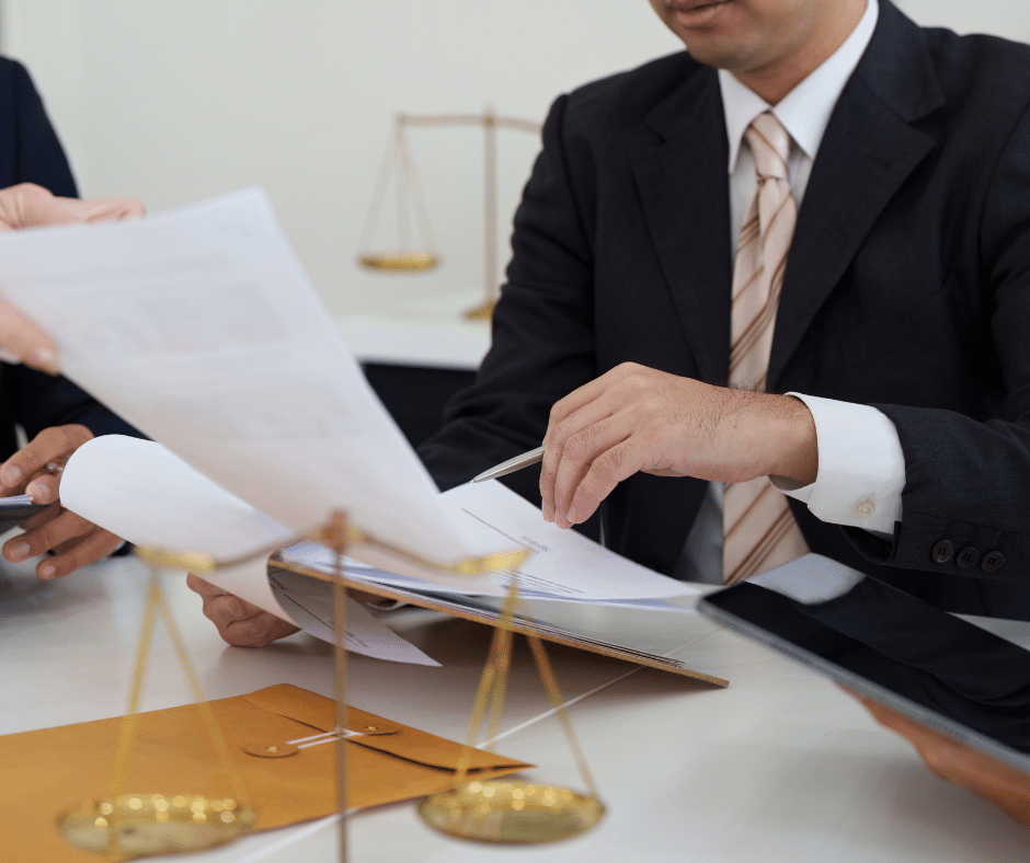 What Does a Personal Injury Lawyer Do?